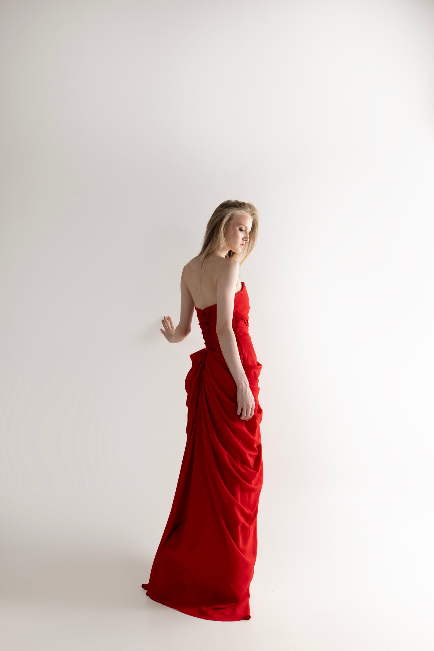 EMILIA Crimson Red