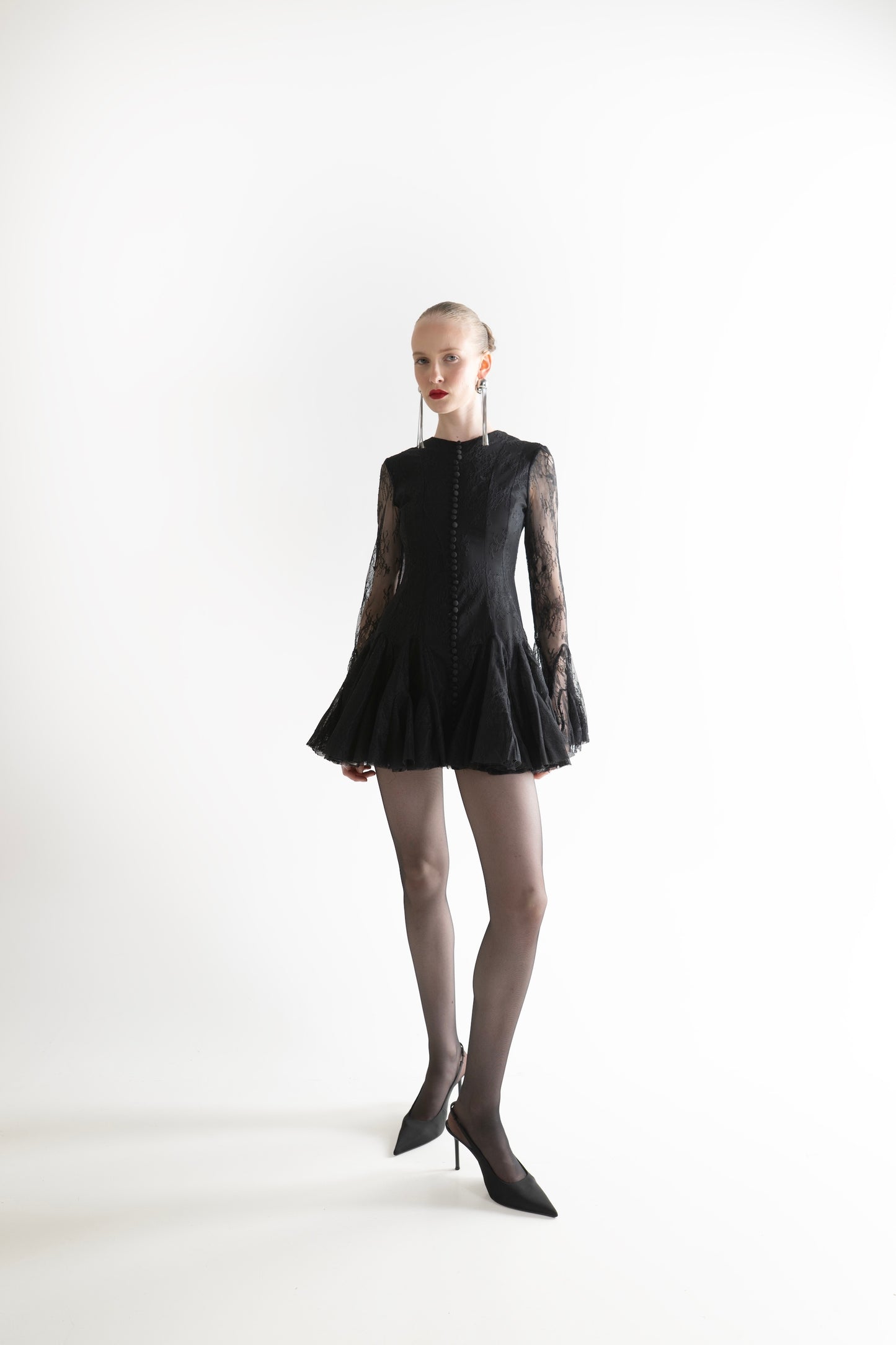 LIVIA Black
