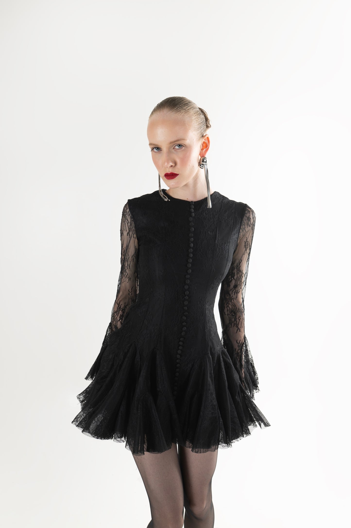 LIVIA Black