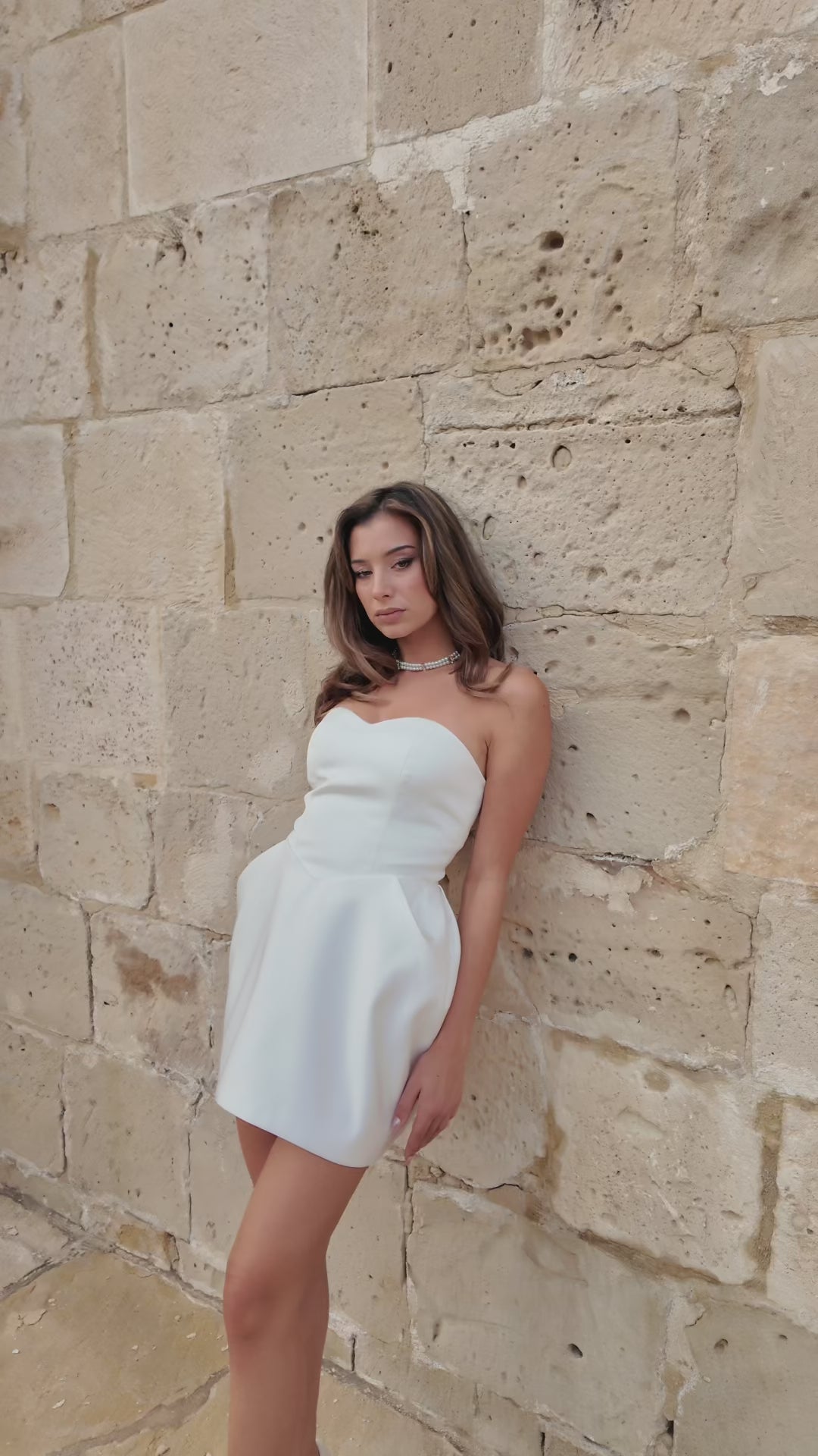 IRA by Irini Charalampous, @irathebrand online shop fashionable ready-to-wear womenswear brand sweetheart neckline scuba fabric ALMA bridal mini dress in white color. Shop online from Cyprus and Greece.